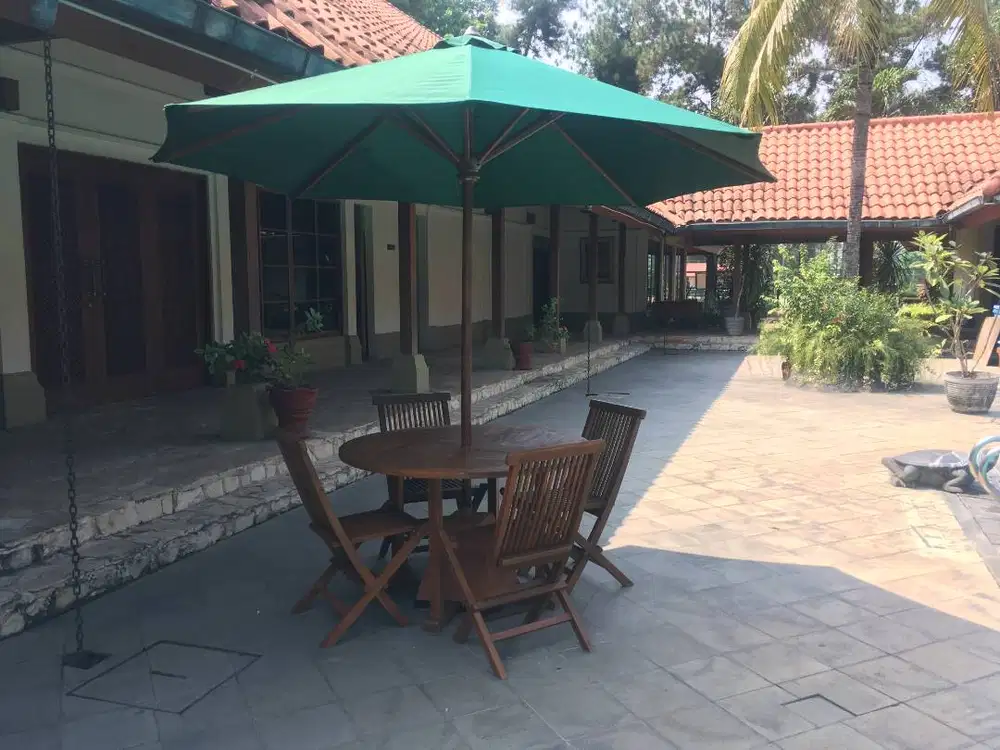 2026J GRADE C SET MEJA PAYUNG TAMAN KAYU JATI JAKARTA