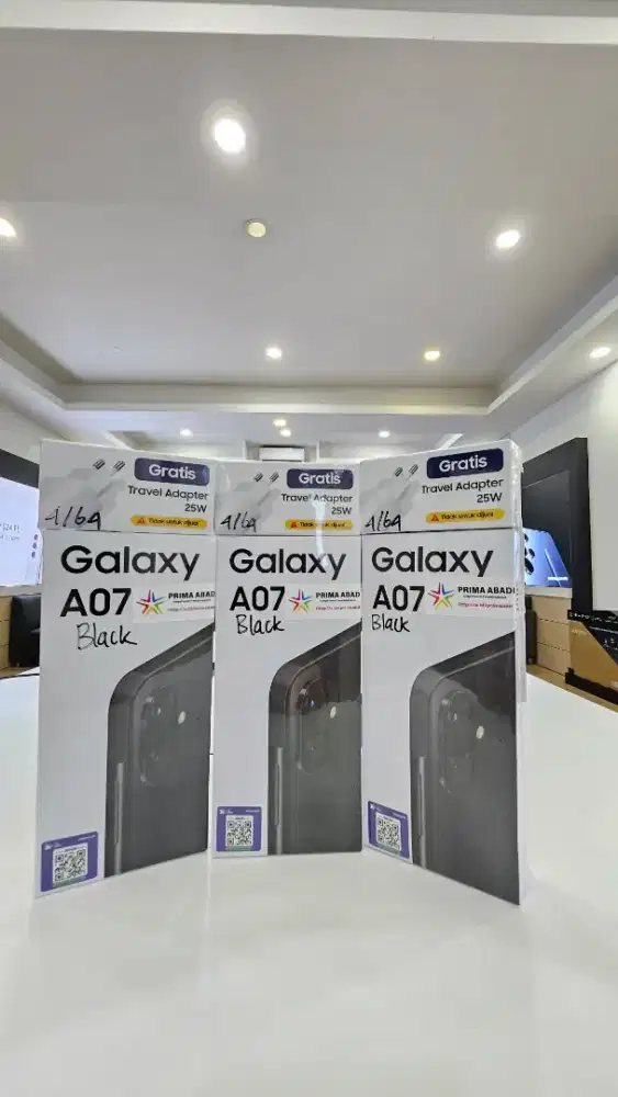 NEW SAMSUNG GALAXY A07 4G 8/64GB FREE ADAOTER ORIGINAL SEHARGA 300K