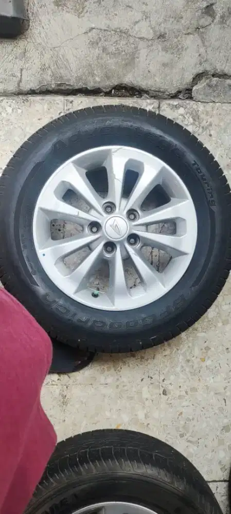 Velg dan ban Terios/rush