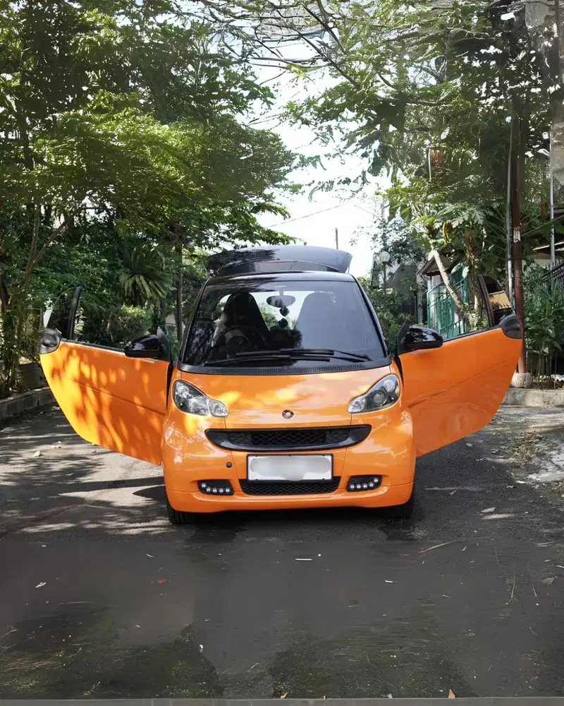 night orange edition  Limited and collectible smart car