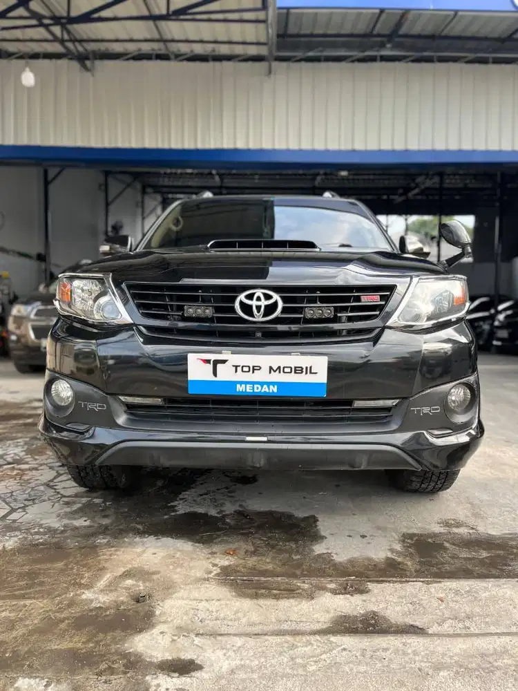 TOYOTA FORTUNER 2.5 VNT TRD A/T