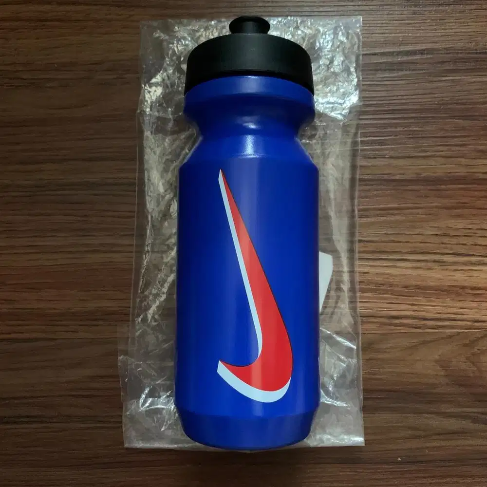 Botol Minum Nike Big Mouth Graphic 650ml - Biru | Original