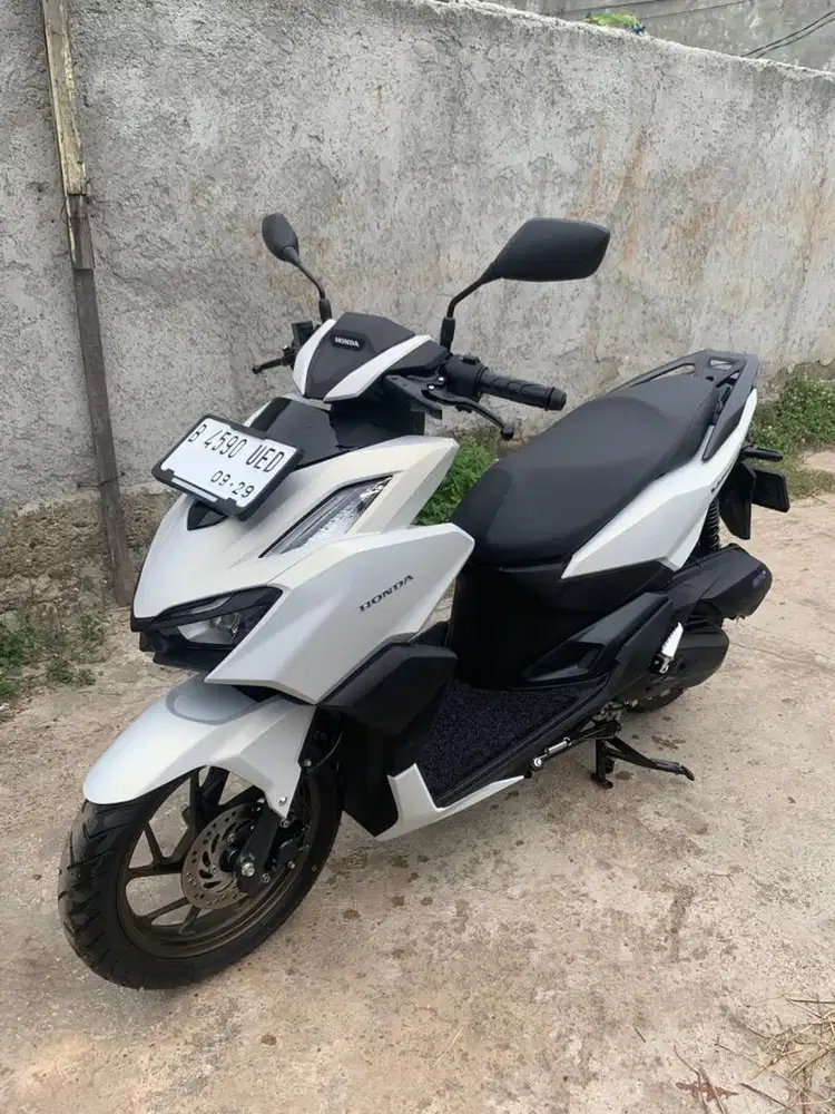 Honda Vario 160 CBS 2024 Putih