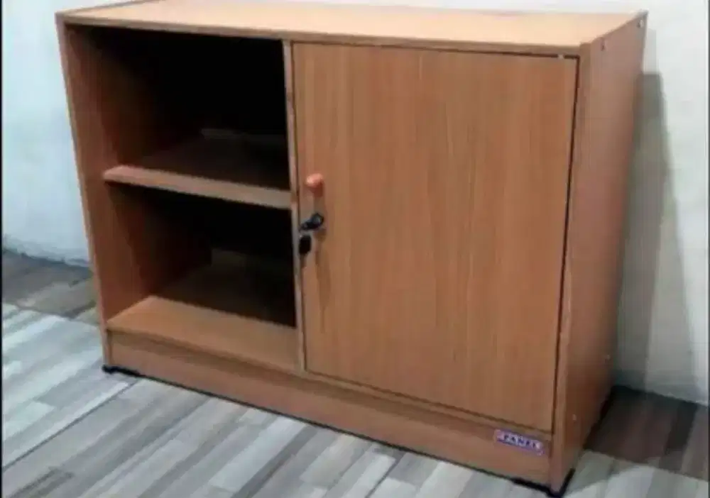 Rak Serba Guna Apanel LSG-325