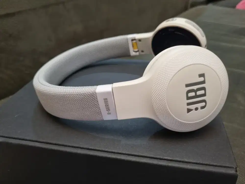 Headphone JBL E45BT Bluetooth earphone headset