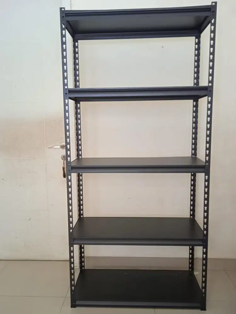 Rak Besi Hitam Kuat Kokoh 86x35x182cm Bekas 5 tingkat