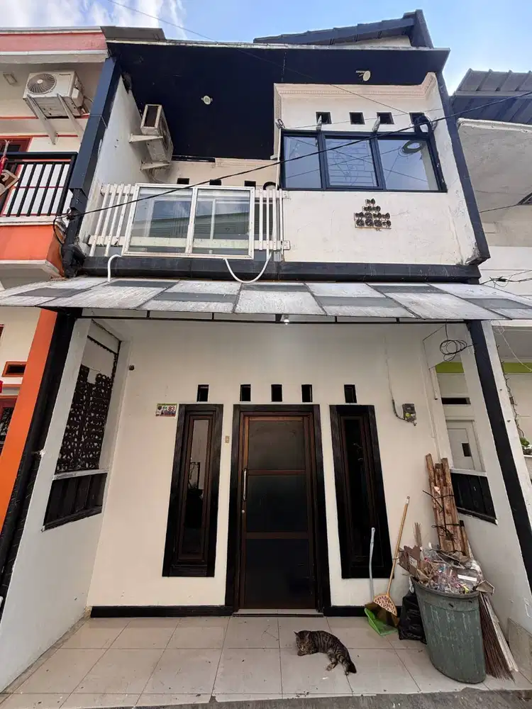 RUMAH TINGKAT DIKONTRAKKAN