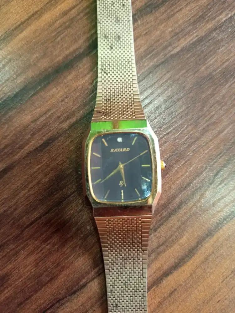 Jam tangan pria RAYARD