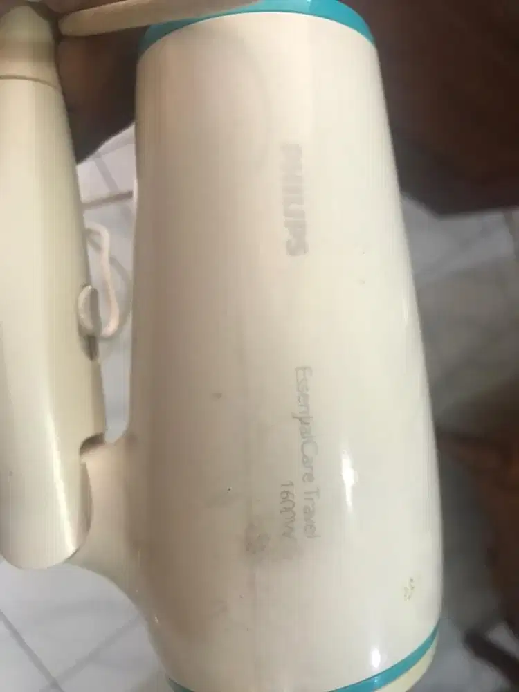 hairdrayer original philips essential care travel