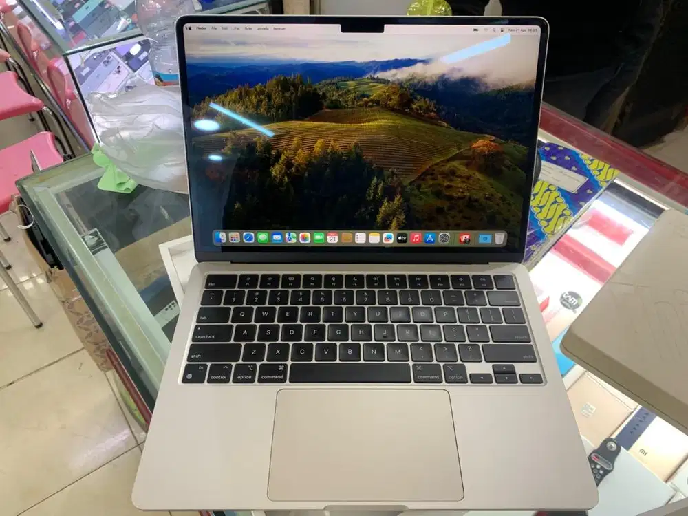 Macbook Air M2 8/256GB Ex Inter Mullus