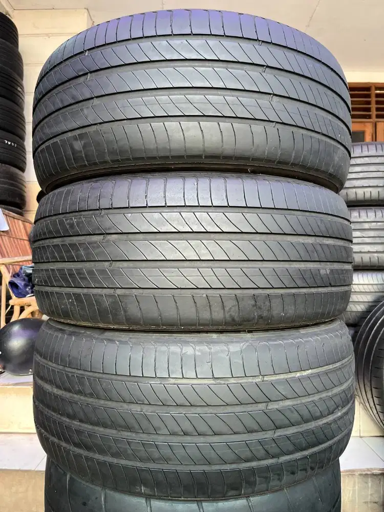 Ban Michelin Primacy 4 235 50 r18 3Pcs