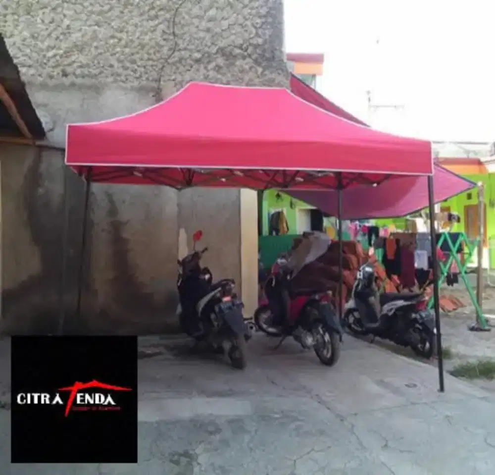 Tenda lipat untuk promosi