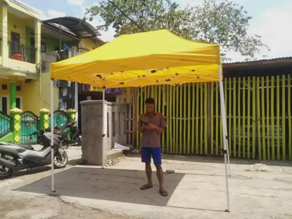 Tenda serbaguna untuk jualan