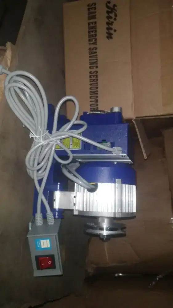 Dinamo servo mesin jahit