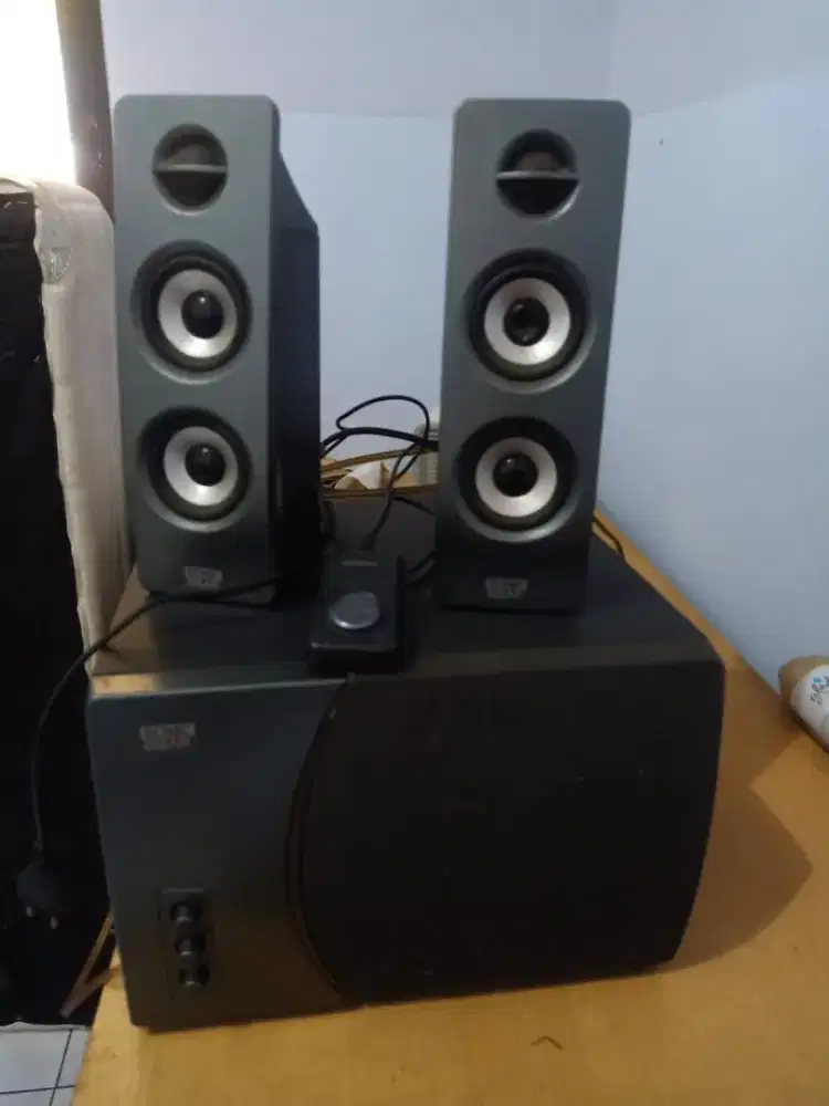 SonicGear thunder3 armageddon a5