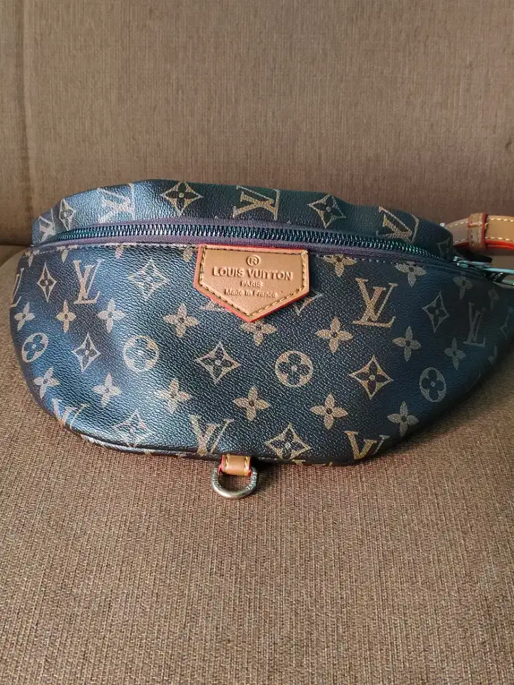 Tas LV gratis dompet
