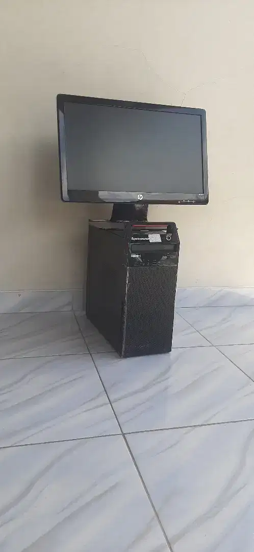 CPU Komputer BUILD UP Lenovo Core i7 Haswel Ram 16Gb SSD+HDD LCD 20 in