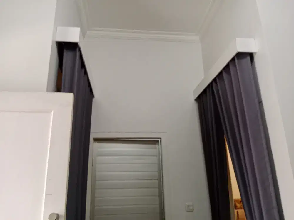 Hordeng tirai murmer