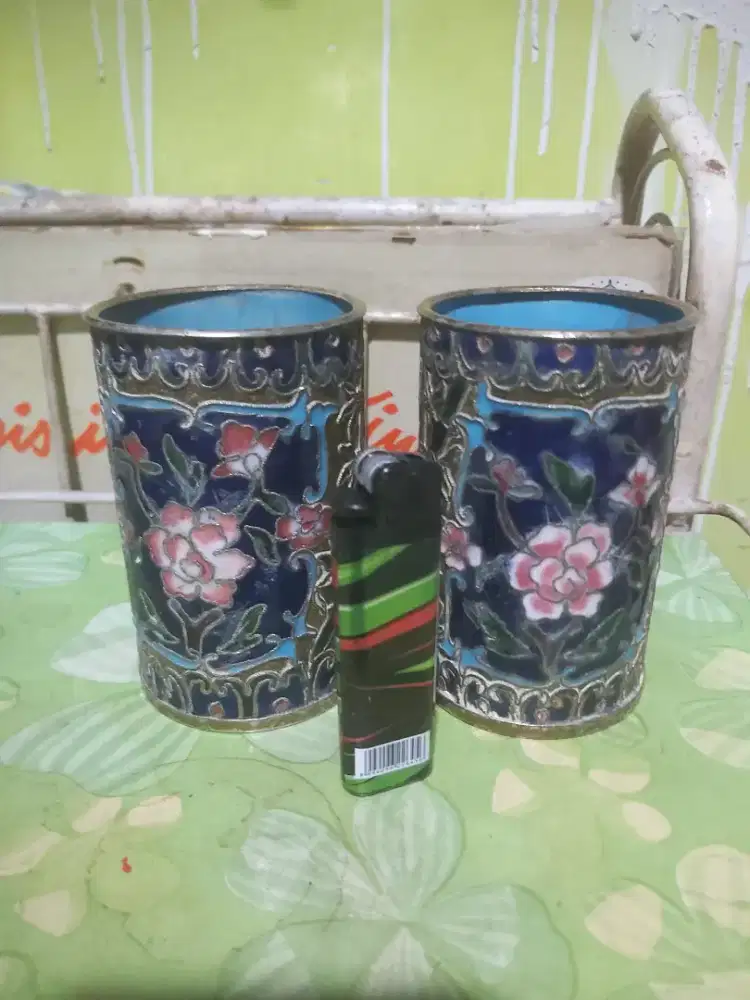 sepasang vas cloisonne peranakan antik
