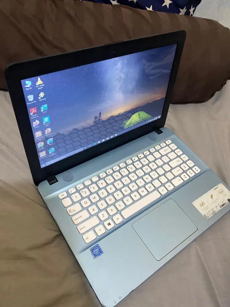 Laptop asus x441M