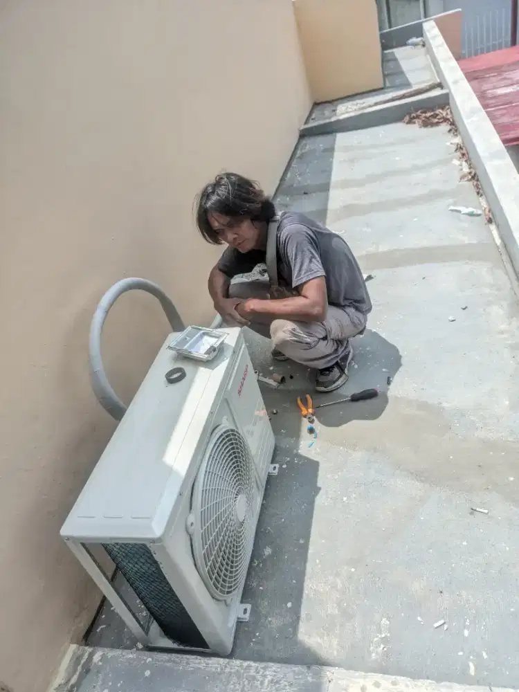 Jasa Pasang AC dan CCTV