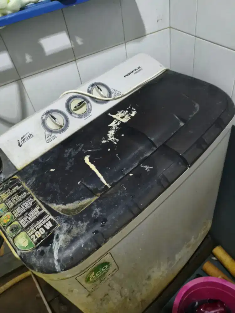 Mau jual mesin cuci 2 tabung Panfilla