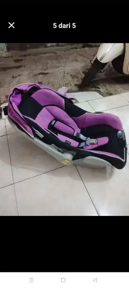 Carrier seat mobil anak