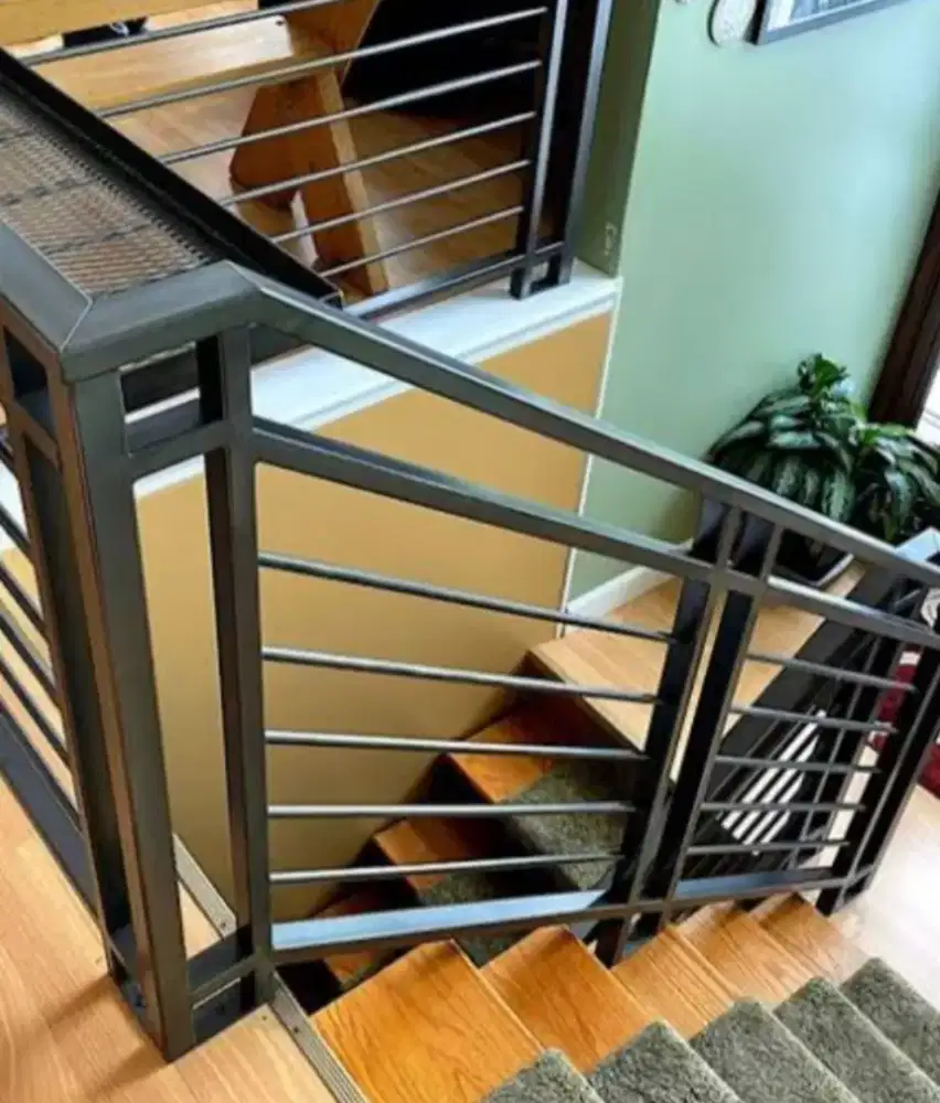 Railing tangga minimalis