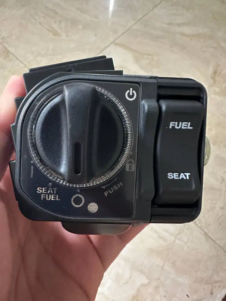 Kunci Kontak Keyless PCX