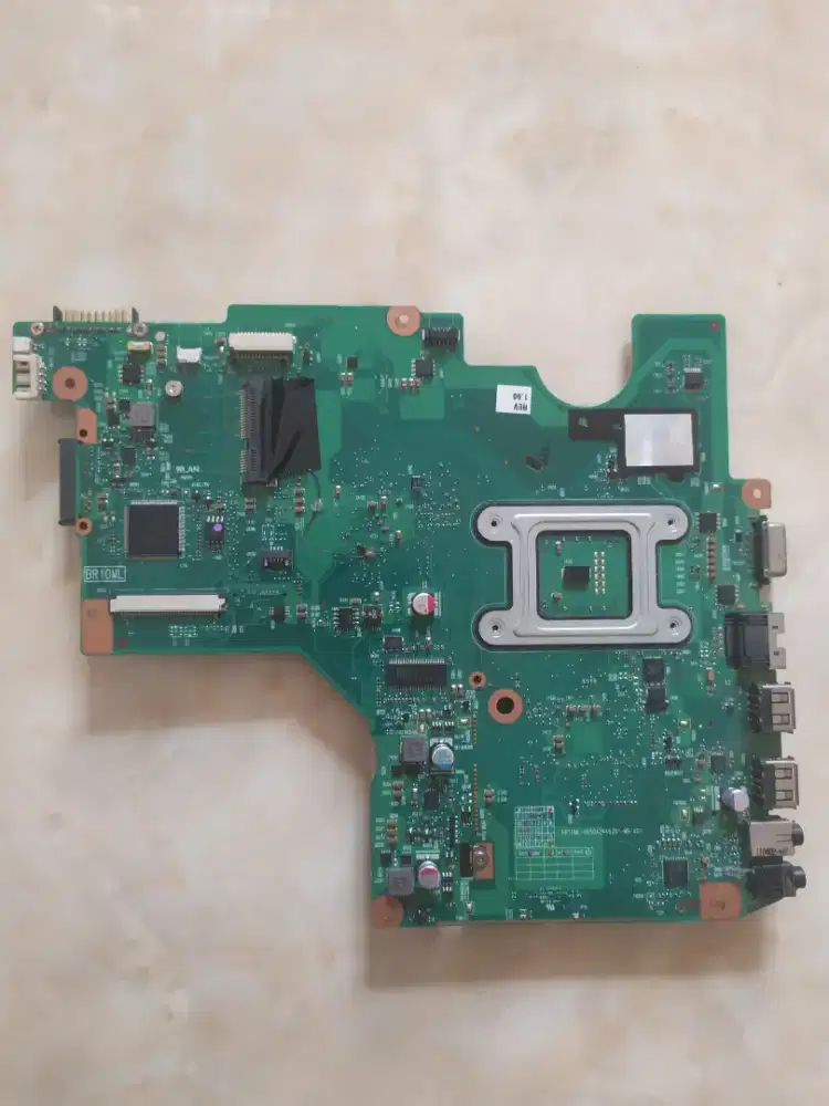 Komponen toshiba satellite c 600