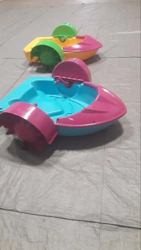 hand boat wisata air anak dan ibu