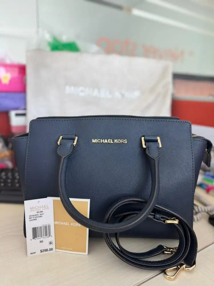 MICHAEL KORS SELMA MEDIUM NAVY ORIGINAL