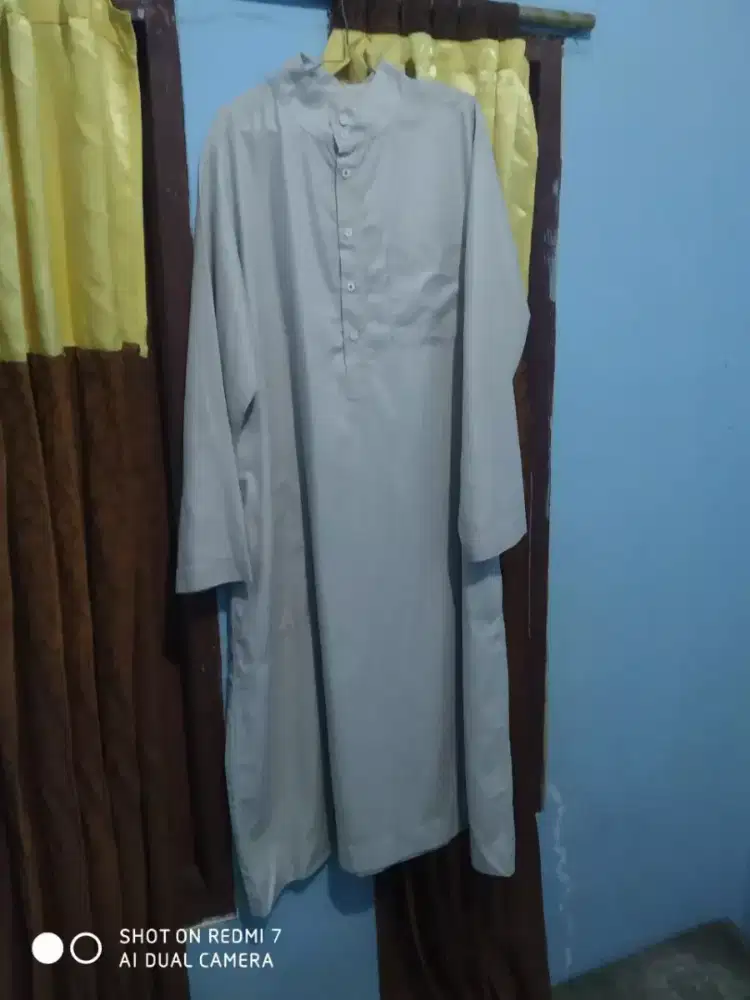 Gamis pria,  second