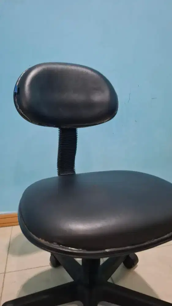 Kursi Kantor / Kursi Kerja INDACHI