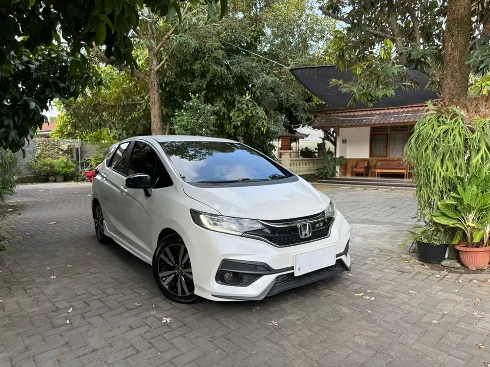 Dijual Honda Jazz RS 2018 Automatic