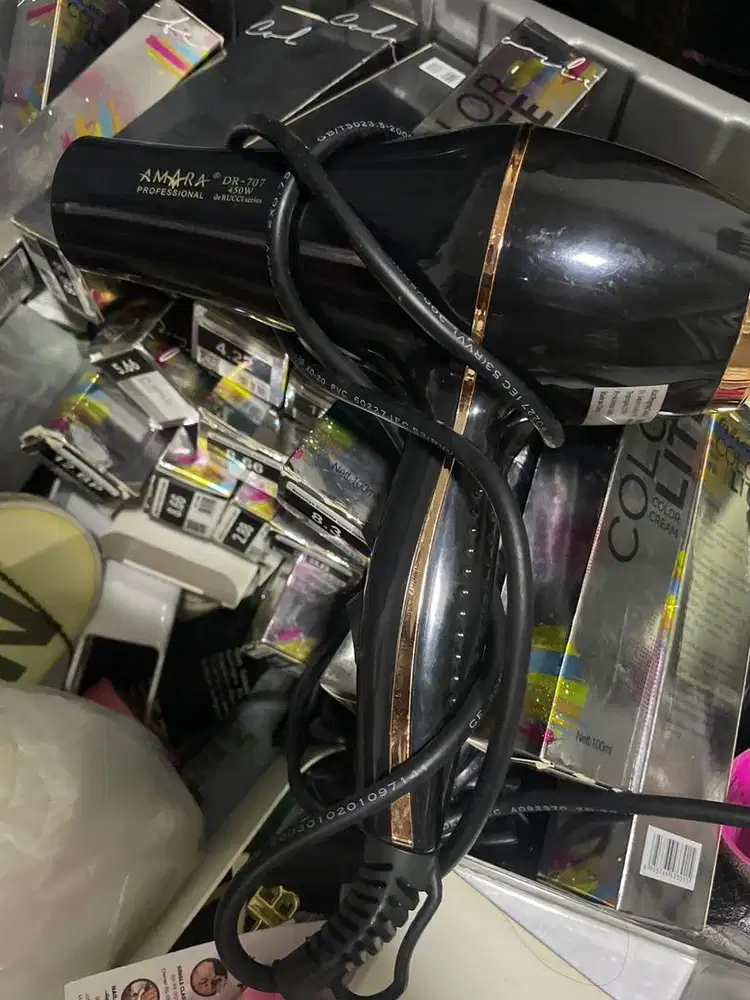 hair dyer  amara kondisi sgt bagus terawat alat salon bekas second
