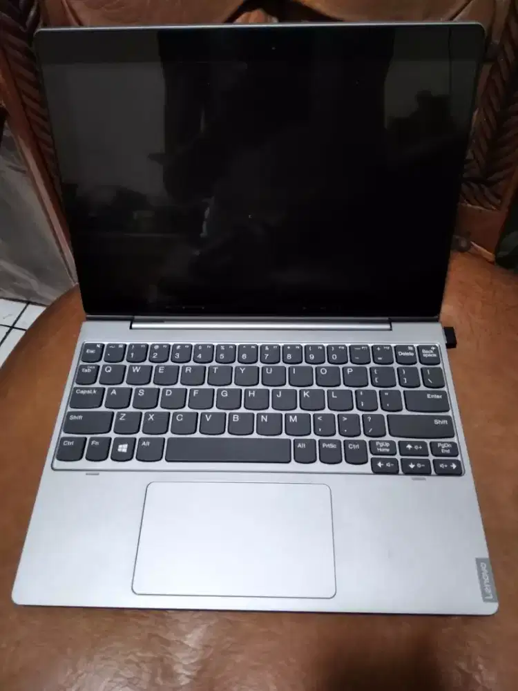 DIJUAL CEPAT BU Laptop LENOVO IDEAPAD D330-101GL (NEGO)