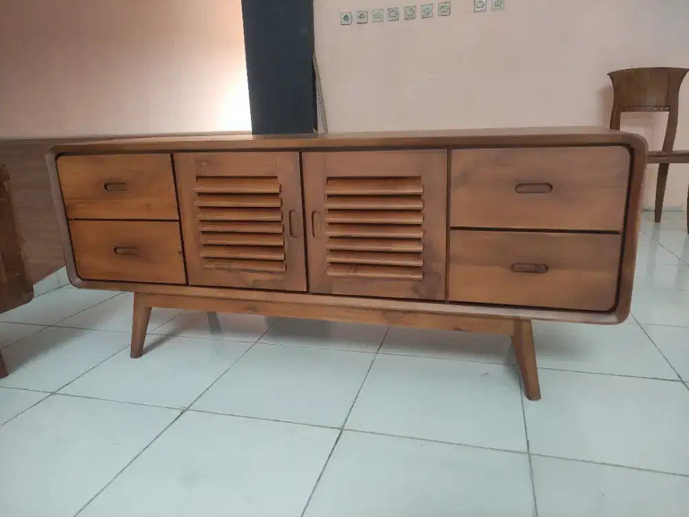 Bifet Tv Minimalis Retro