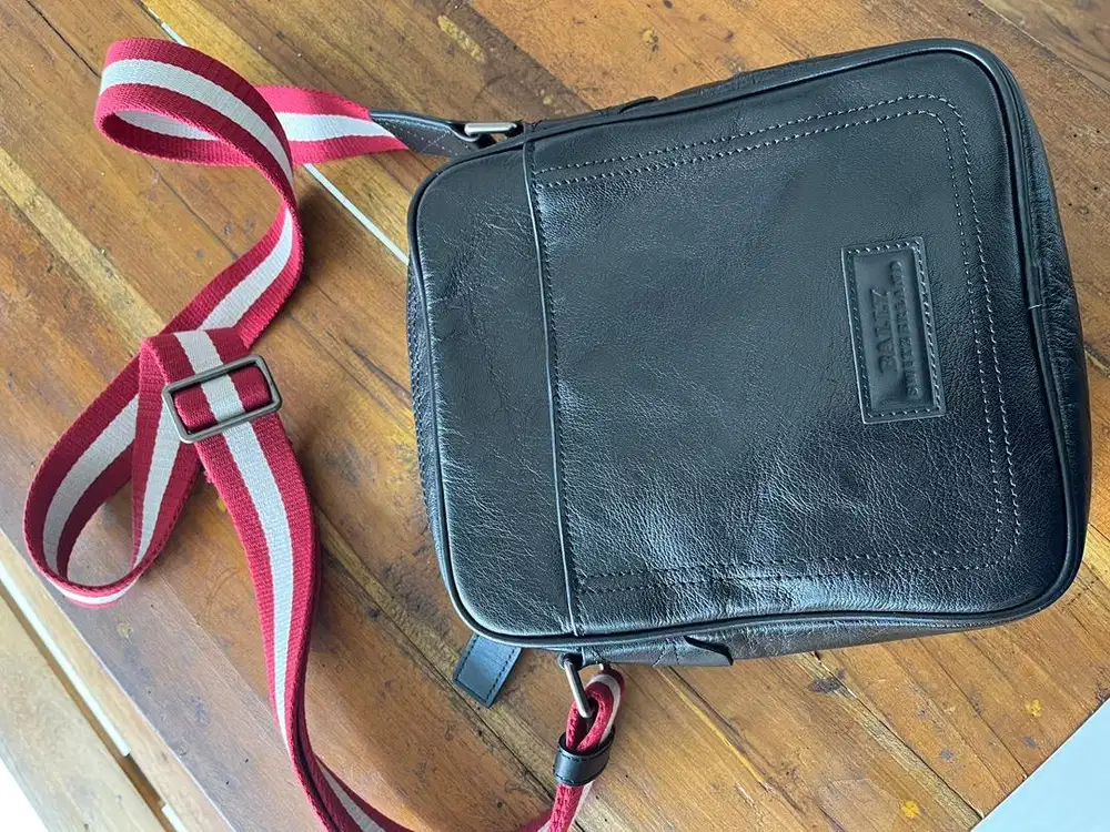 Origional sling bag bally switzerland