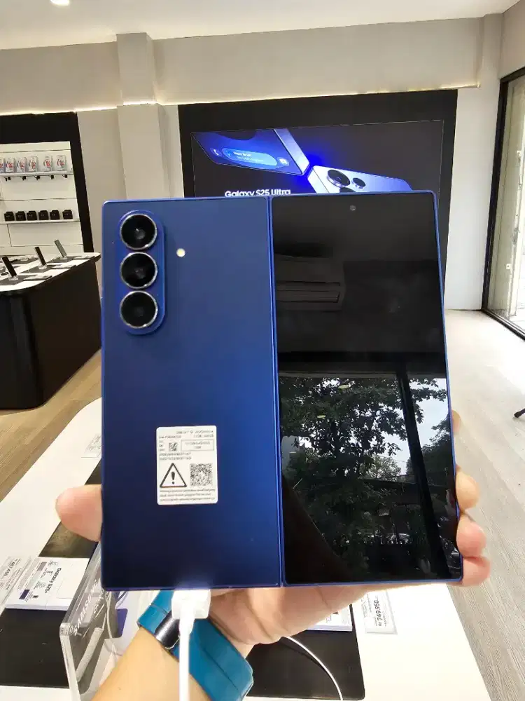 Samsung Galaxy Zfold 7 12/256 free buds3 fe New fresh stok