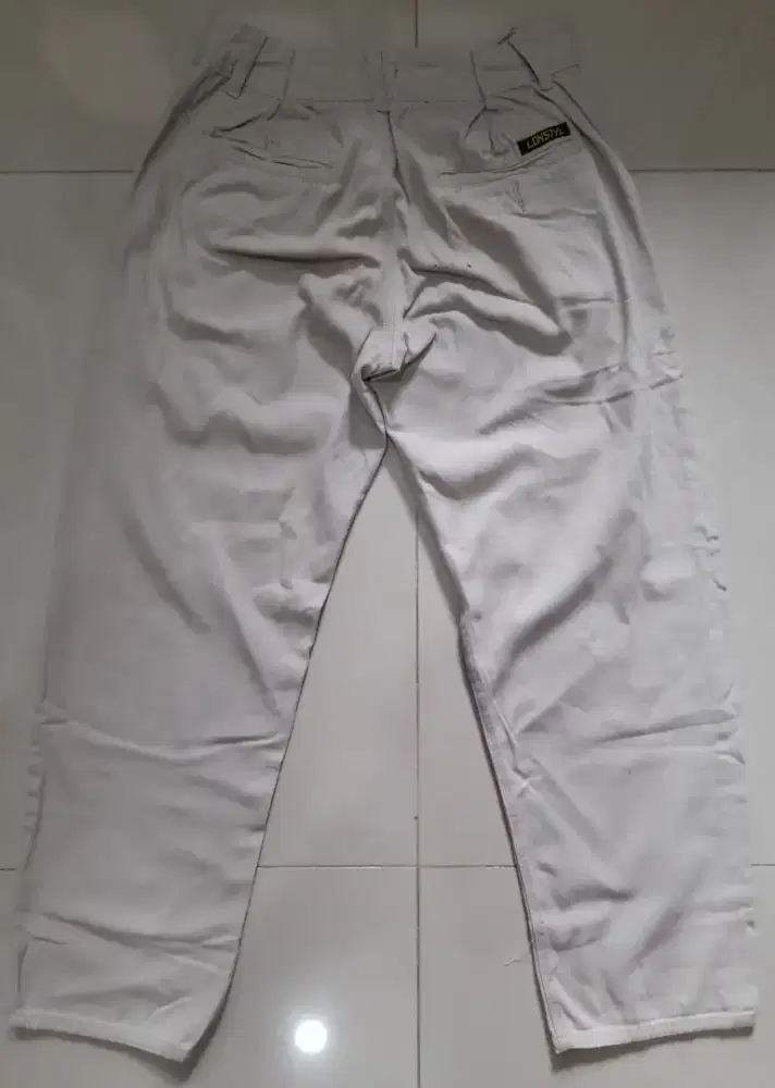 Celana Chino Pria Krem