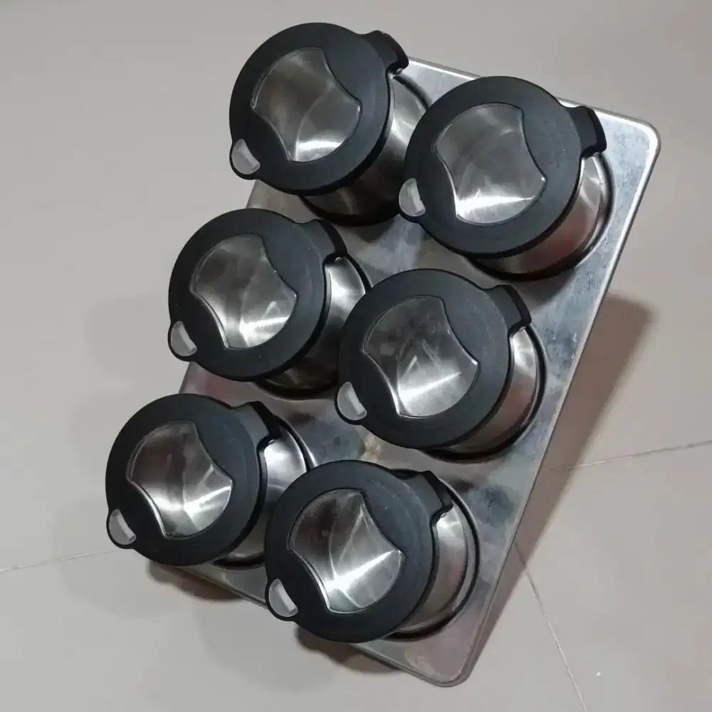 7 pcs Spice Rack Set tempat bumbu dapur stainless modern dengan magnet