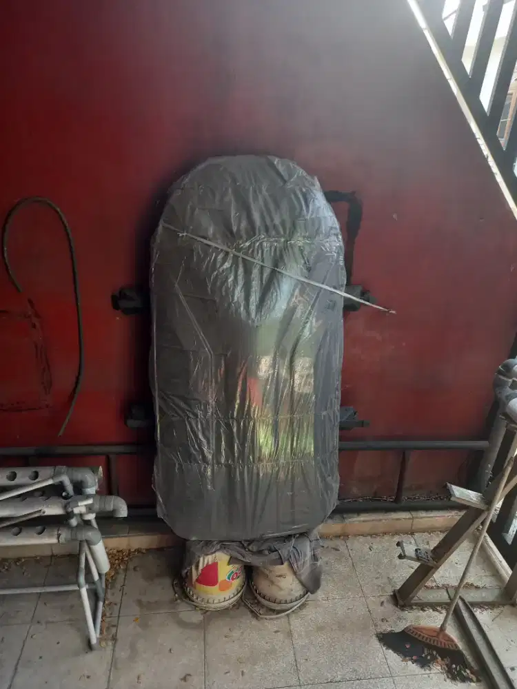 Rooftop innova reborn, cat baru mulus, terbungkus plastik