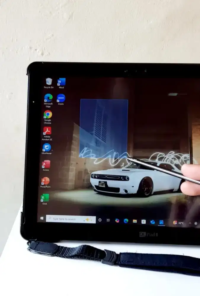 FUJITSU V727 | 2 IN 1 LAPTOP & TABLET | TOUCHSCREEN + PEN