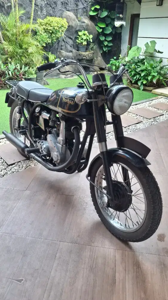 Bsa B31 tahun 1956 frame featherbad