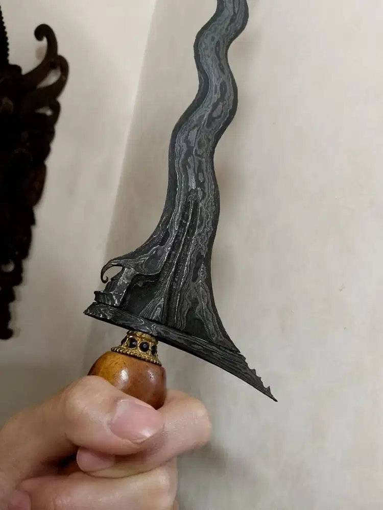 Keris Sepuh Sangkelat era Mataram Kuno