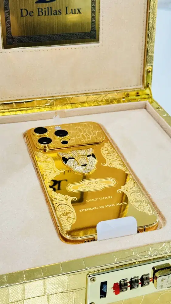Apple iPhone 15 Pro Max 1TB Custom 24k Gold Plated Engraved Diamond