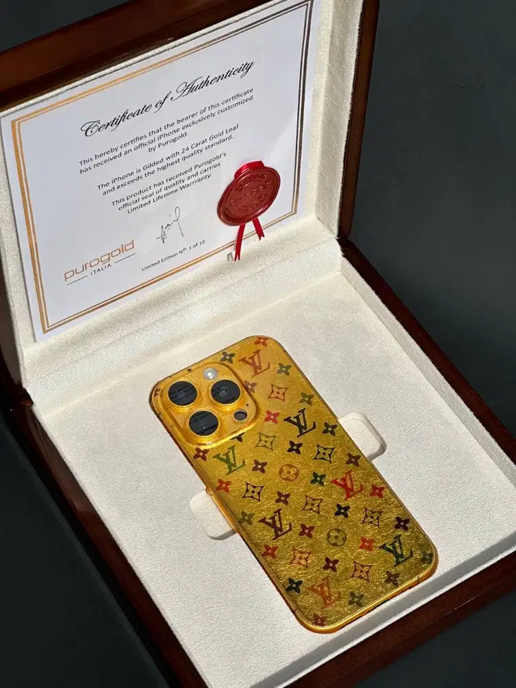 24K Gold Plated Customized iPhone 16 Pro Louis Vuitton VIP Luxury Gift