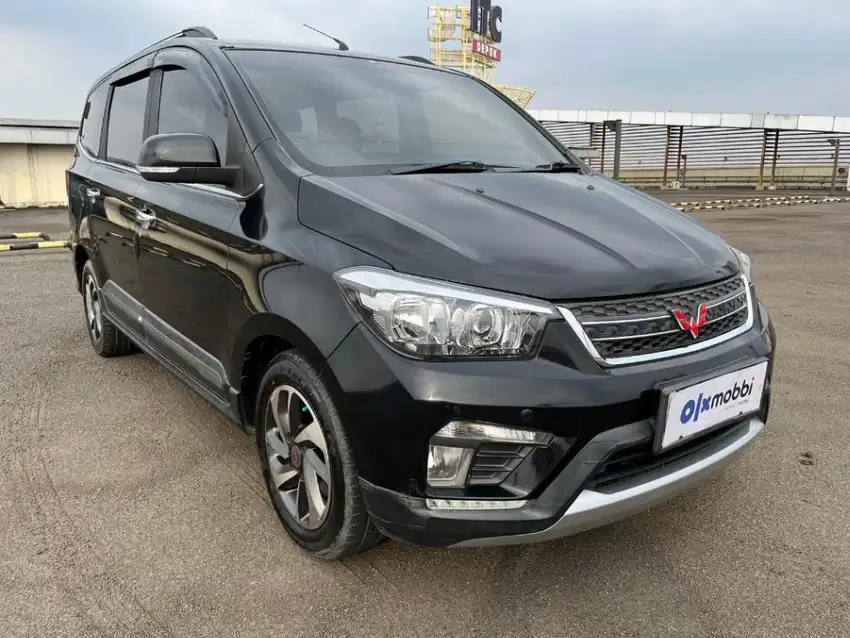 DP RENDAH Wuling Confero 1.5 Bensin-MT 2021 TRU B