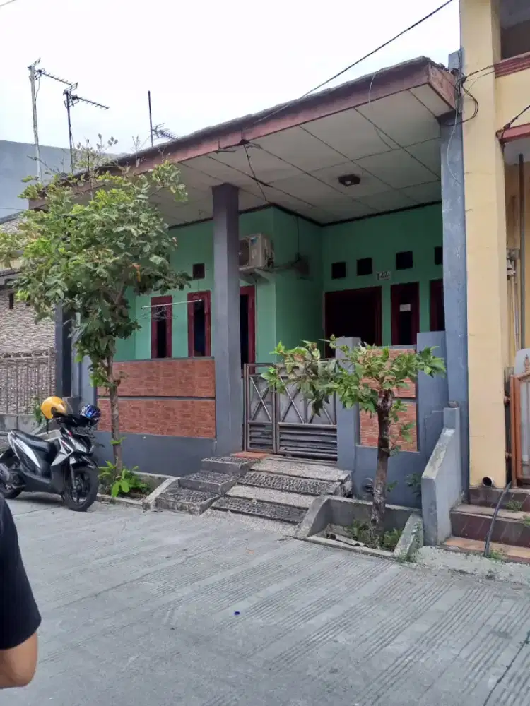 JUAL CEPAT Rumah Strategis daerah Harapan Indah 1